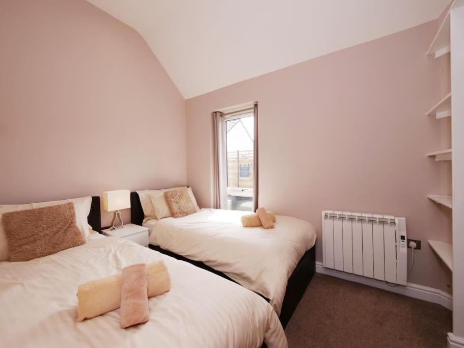 Hoxne Cottages - Daisy Cottage With Private Hot Tub York Exteriér fotografie